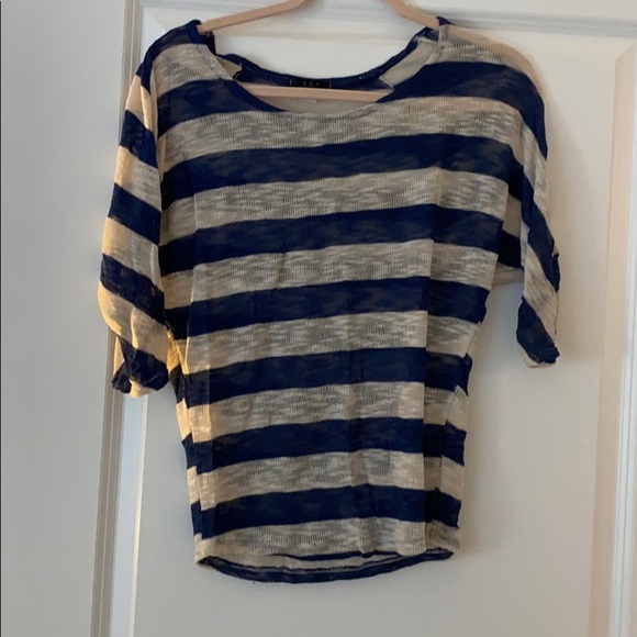 Sweaters - Navy and cream 3/4 sleeve sweater